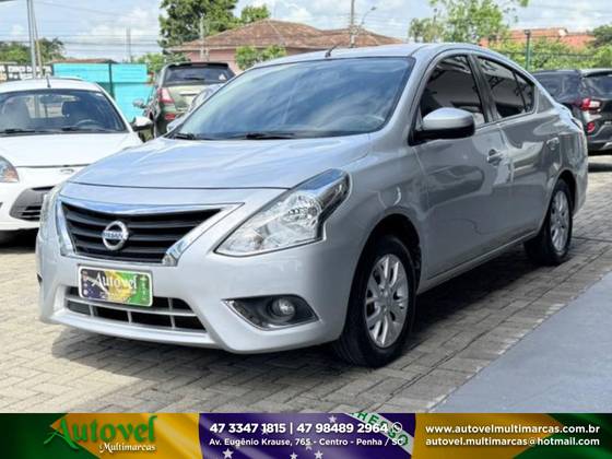 NISSAN VERSA 1.6 16V FLEXSTART SV 4P MANUAL NISSAN VERSA 1.6 16V FLEXSTART SV 4P MANUAL